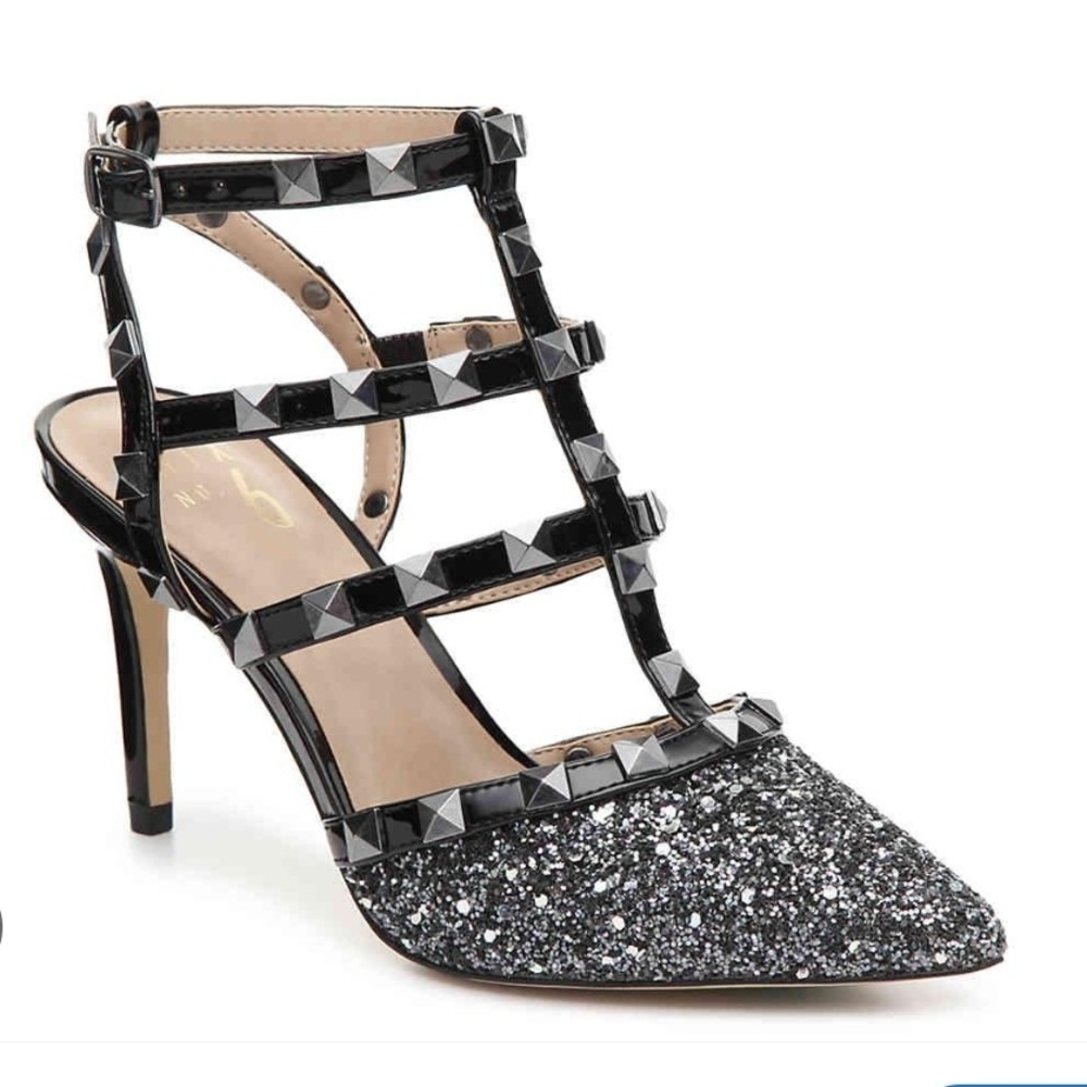 Mix No. 6 Studded Glitter T-Strap Heels – Black Pointed Toe | Size 7
